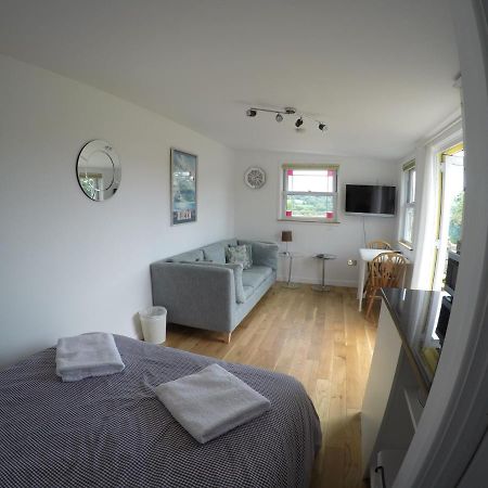 The Retreat Bed and Breakfast Charmouth Buitenkant foto